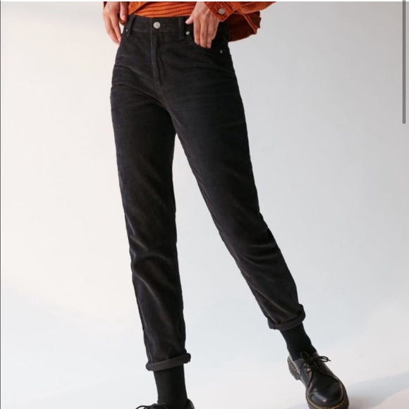 Urban Outfitters Black Corduroy Mom High-rise Pants - Picture 2 of 14